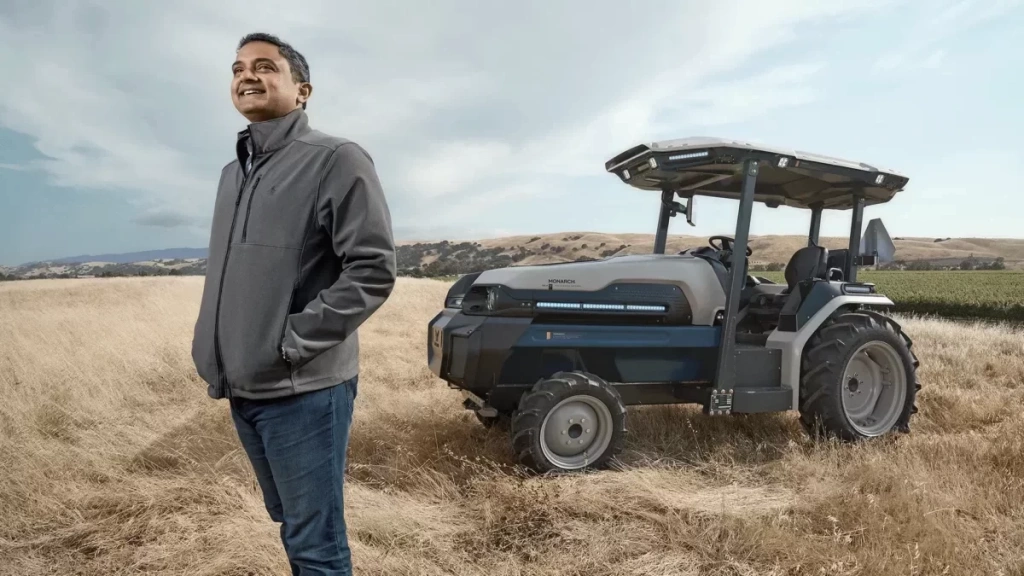 Ako vyzerá budúcnosť poľnohospodárstva? Američania predstavili nové autonómne traktory