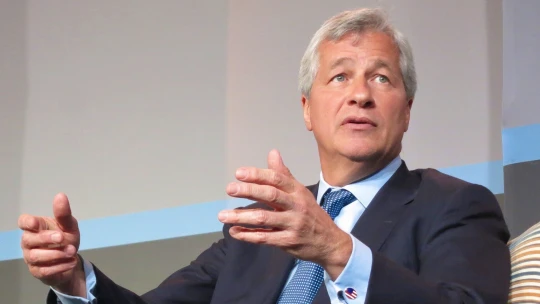 Prvá banka v hodnote bilióna dolárov? JPMorgan Chase sa blíži k historickému míľniku