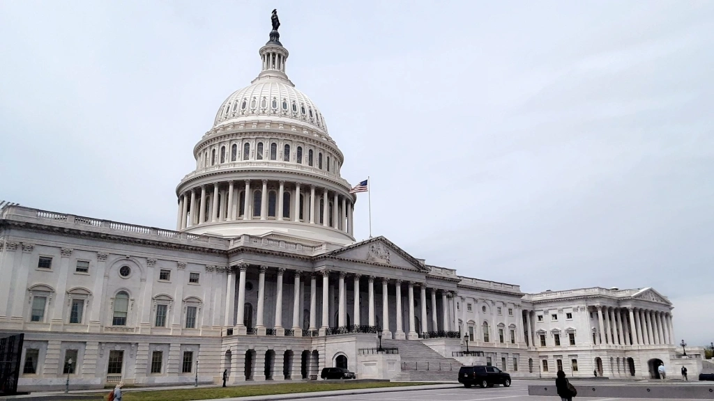 Americká snemovňa reprezentantov schválila balíky pomoci pre Ukrajinu, Izrael a Taiwan