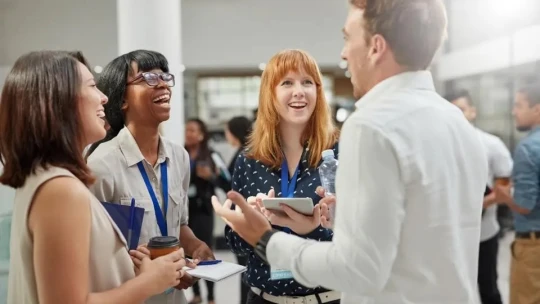 19 najčastejších prešľapov pri networkingu. Našli ste sa v nich? Nezúfajte, poznáme riešenia