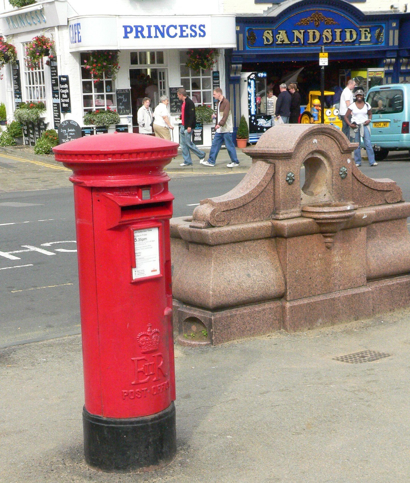 Britský regulátor si posvieti na Křetínského poštu Royal Mail. Preverí ceny aj dodacie lehoty