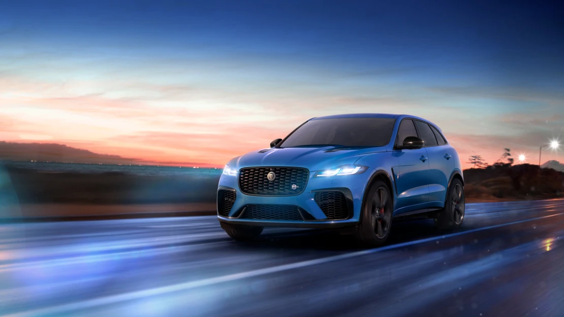 Autotest Jaguar F-Pace SVR: Žijeme len raz