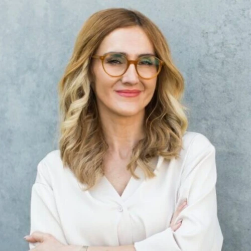 Olívia  Hurbanová