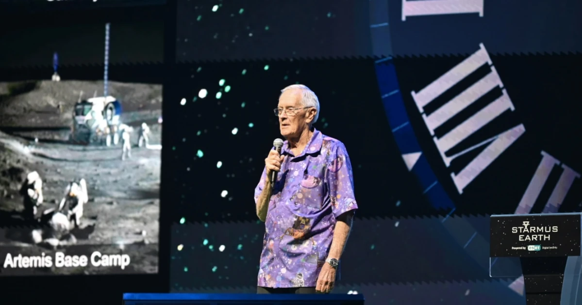 Charles Duke bol speakrom na festivale Starmus v Bratislave