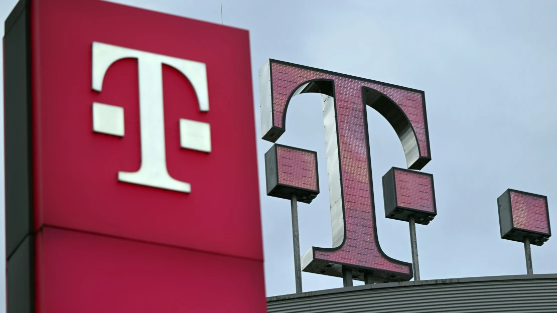 Deutsche Telekom verzus Európska komisia. EK musí firme zaplatiť úroky z pokút