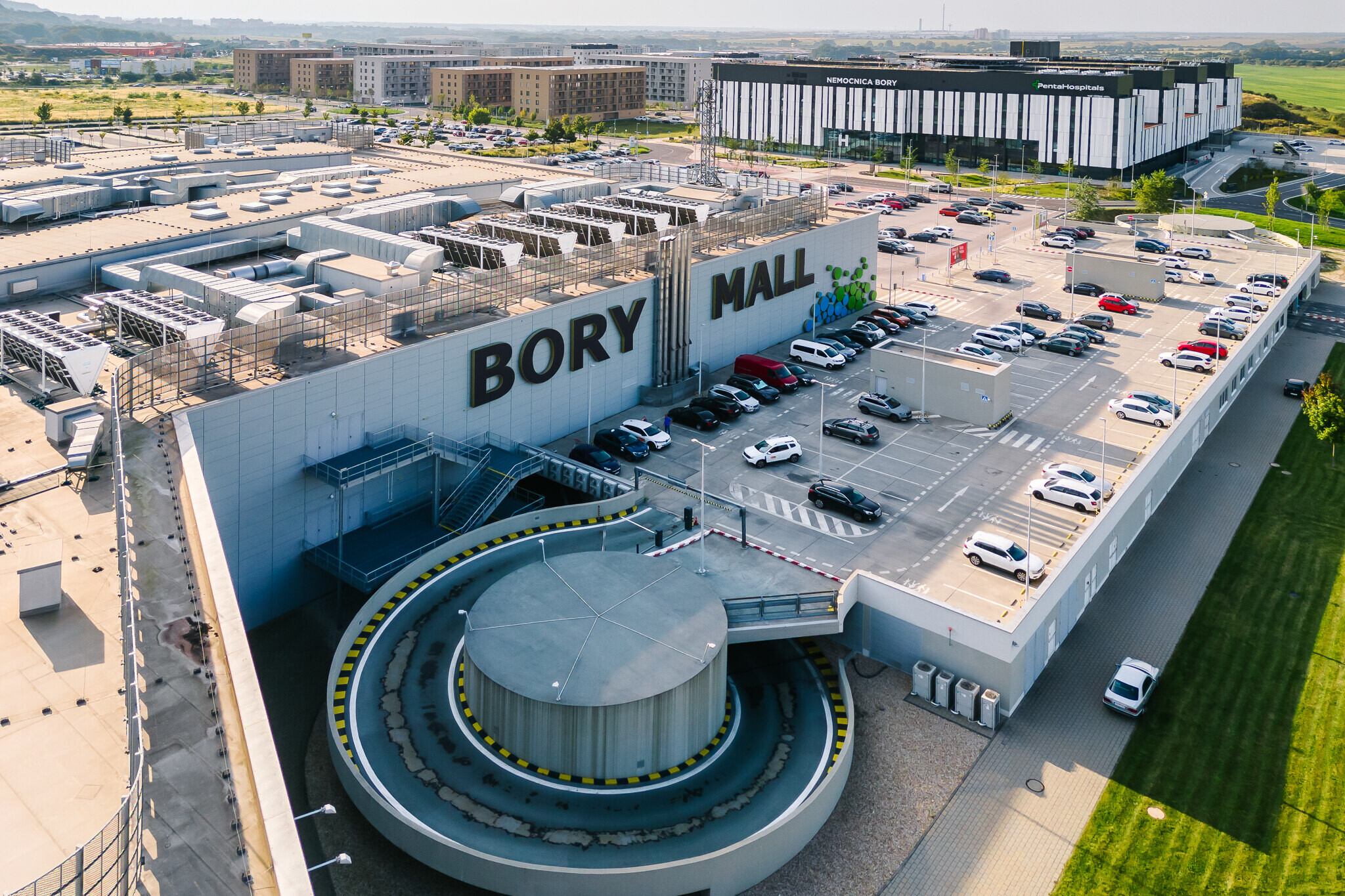 Bory Mall pritiahol nového silného hráča. Obľúbený outlet otvára na Slovensku ďalšiu predajňu