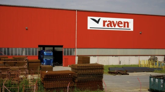 Rebríček rodinných firiem má nového lídra. Raven má pobočky aj v Česku, Poľsku a Maďarsku
