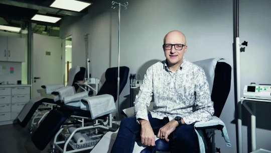 Svätý grál dlhovekosti a kde ho hľadať. Odpovede pozná priekopník longevity Petr Šrámek