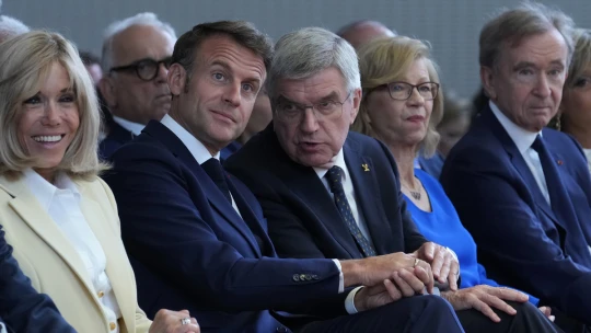 Najbohatšiemu Francúzovi sa nepáči miliardárska daň. Podľa Arnaulta ide o útok na francúzsku ekonomiku