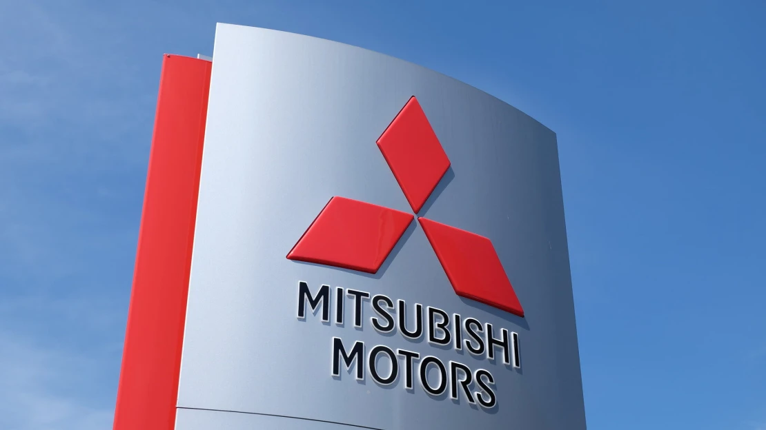 Zakopali konkurenčnú sekeru. Mitsubishi sa pripojí k aliancii Honda a Nissan