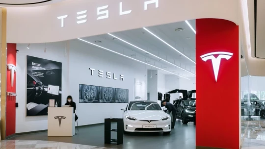 Prvý pokles predaja za viac ako 10 rokov. Tesla nesplnila očakávania Wall Street