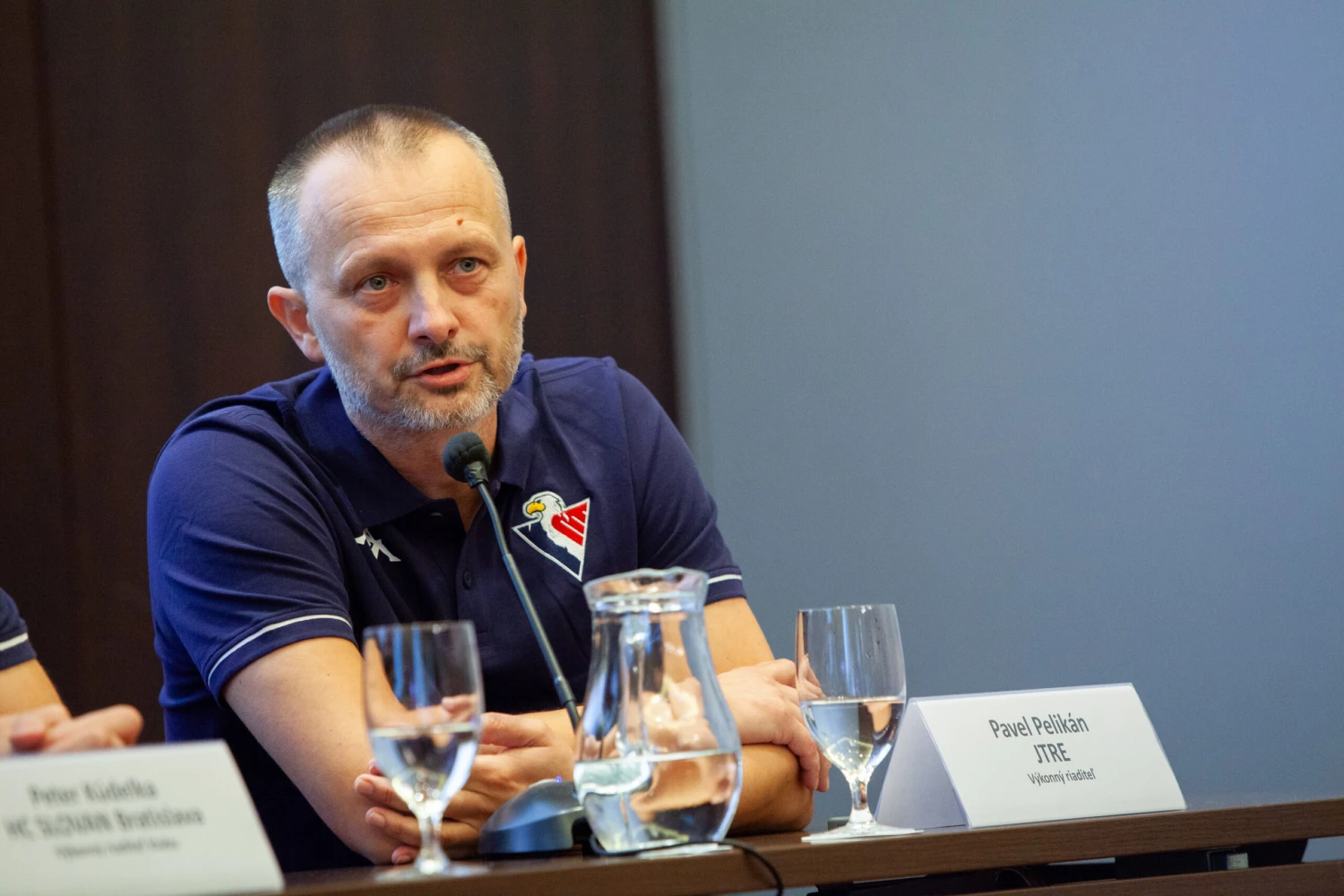 Drahý HC Slovan? Veľkú sumu nečakajte. Prečo JTRE kúpilo stratový hokejový klub a čo bude ďalej