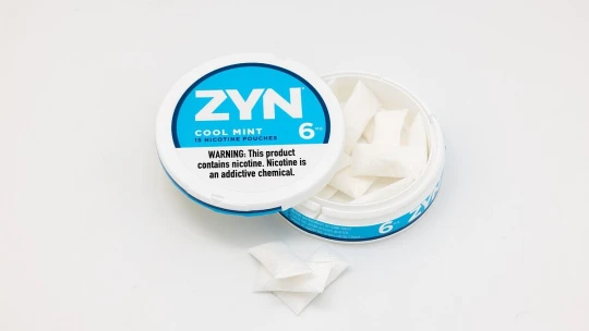 Vysoko návykový Zyn odpaľuje predaje do výšok. Američania sa z nikotínových vrecúšok zbláznili