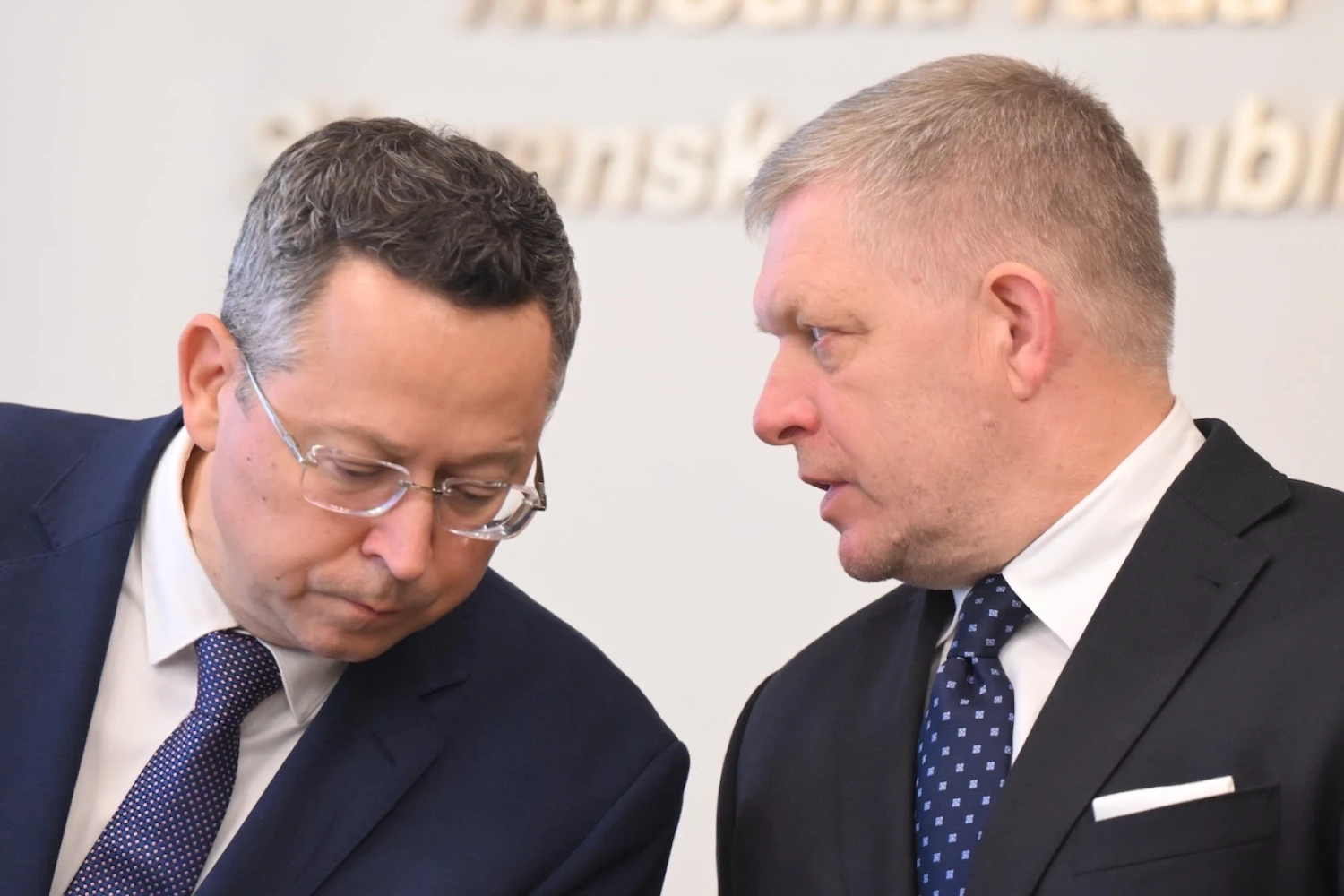 Daňové absurdity. Úradníci si pýtajú viac za športovisko než za finančné centrum