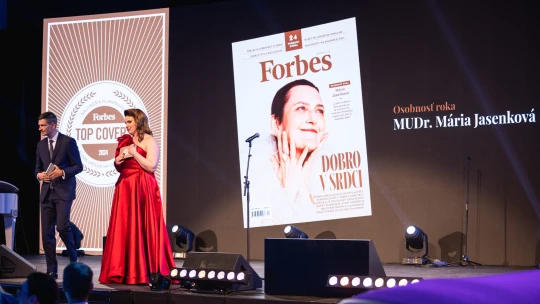 Forbes ocenil Osobnosť roka 2024. Je ňou zakladateľka detského hospicu Plamienok Mária Jasenková