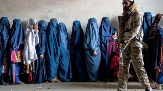 Biznis s Talibanom? Afganistan má zdroje za bilión dolárov, ale aj Čína dáva ruky preč