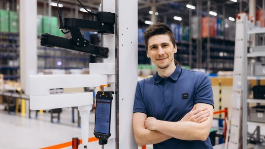 Kolesá miesto nôh a miliónové obraty. Ako robot zo Slovenska dobíja svet?