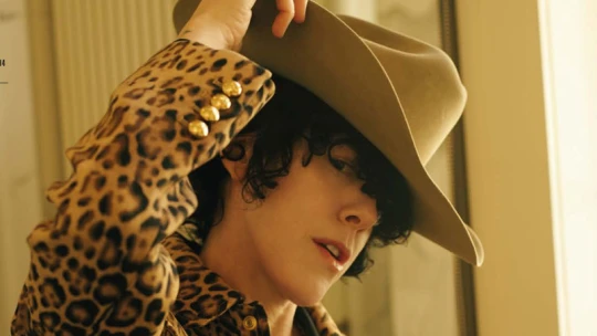 Láskavosť Pretrvá. Česká spevácka hviezda LP otvorene o biznise, láske aj inšpirácii