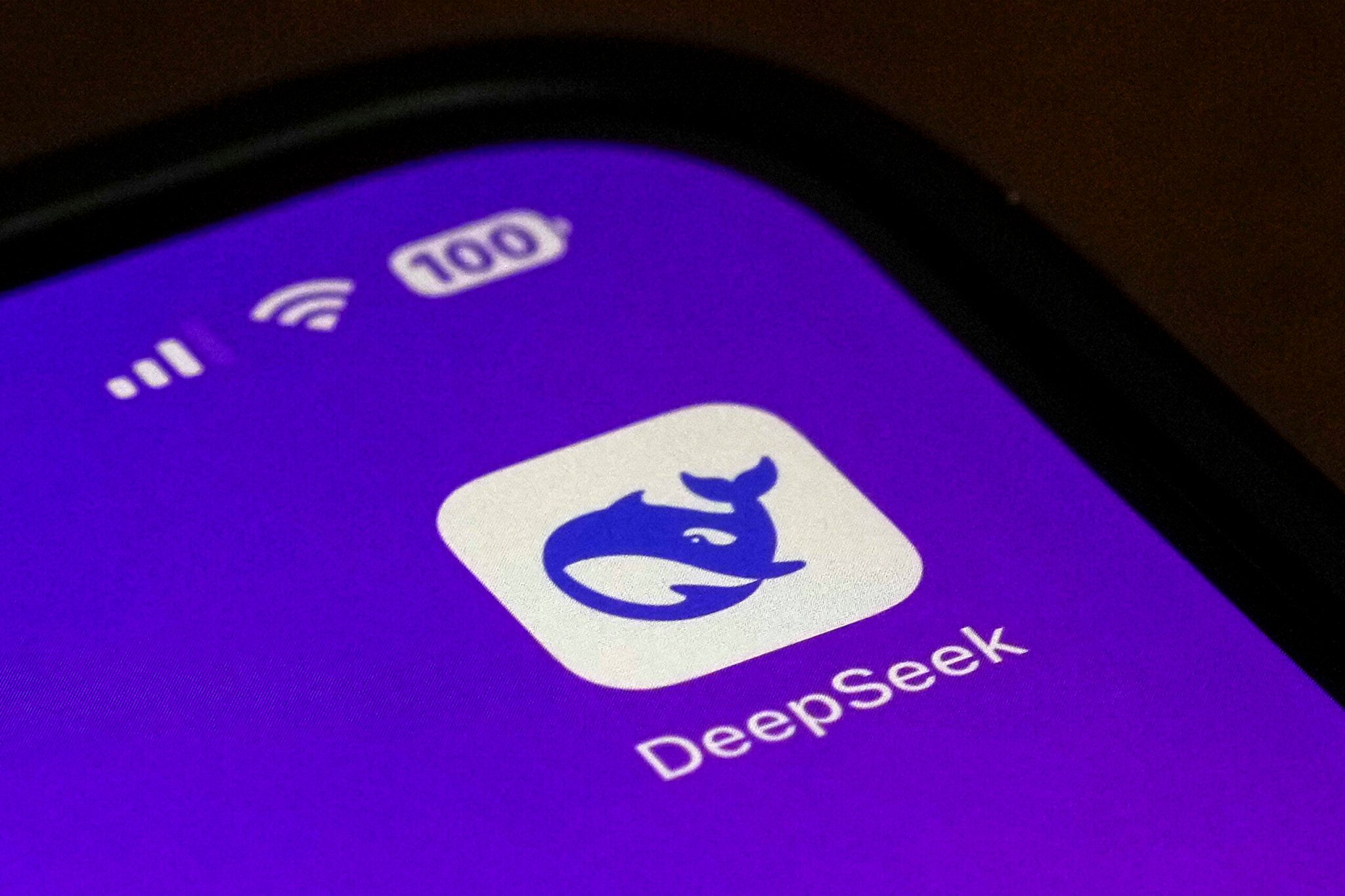 Český kybernetický úrad varuje pred využívaním produktov čínskej spoločnosti DeepSeek