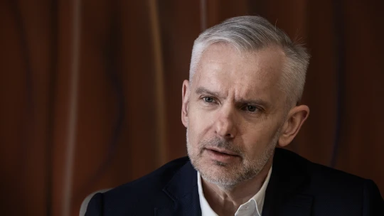 Nestíhali sme sa prispôsobiť rastu cien. Dali sme ľuďom šancu odísť, spomína šéf operátora Orange