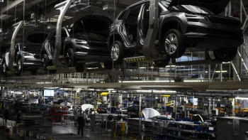 Škoda zarába, Volkswagen šetrí. Prečo by zamestnanci mali doplácať na problémy koncernu?