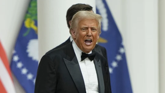 Bombardovanie, aké nevideli. Trump pohrozil Iránu, ak nepristúpi na novú jadrovú dohodu