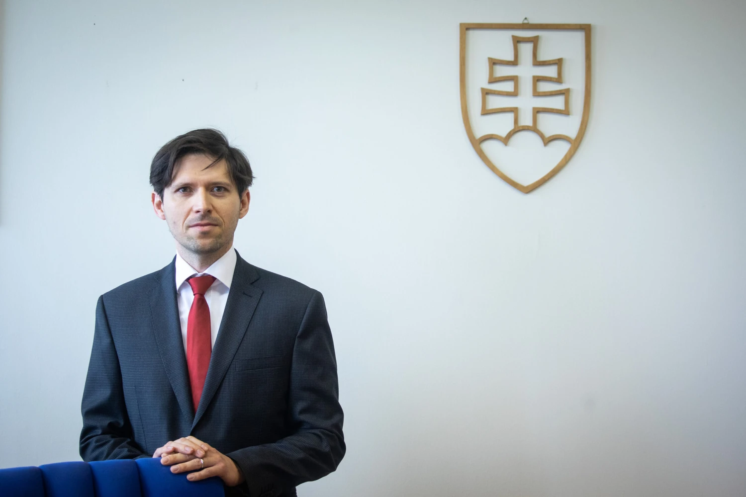 Založil ho Dubec, podiel v ňom má Penta. Regulátor udelil top hráčovi online inzercie veľkú pokutu