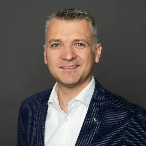 Peter Znášik