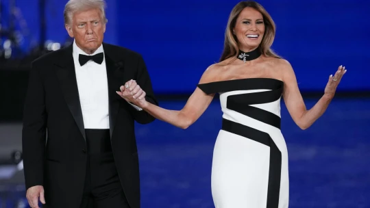 Vtip o ovdovení Melanie Trumpovej je slabé podpichnutie, vraví Jimmy Kimmel. Trump ho chce vyhodiť
