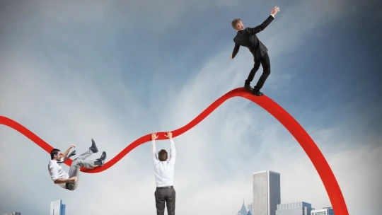 Burzy v Európe pod tlakom: energetika rastie, aerolínie prudko padajú