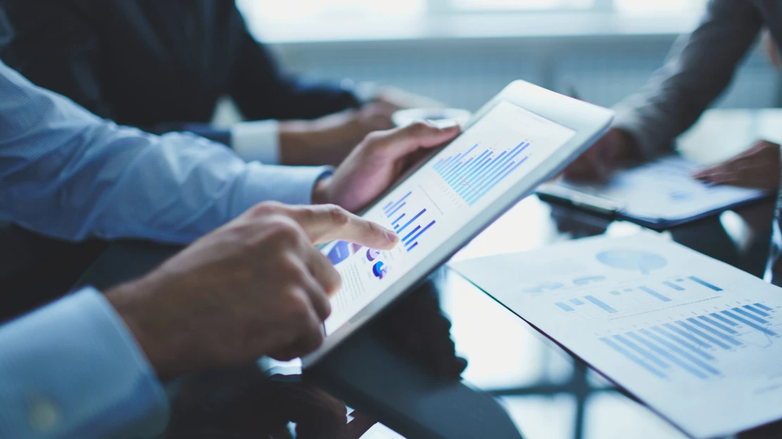 Tieto investície vynášajú viac ako klasické akciové trhy. Pozor však na nástrahy