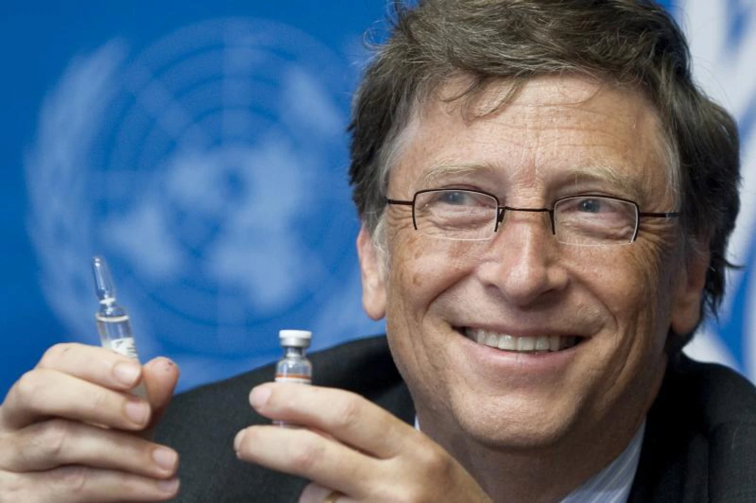 Zomrieť chudobný: Bill Gates spúšťa najväčšiu charitatívnu akciu v dejinách. Rozdá takmer všetko