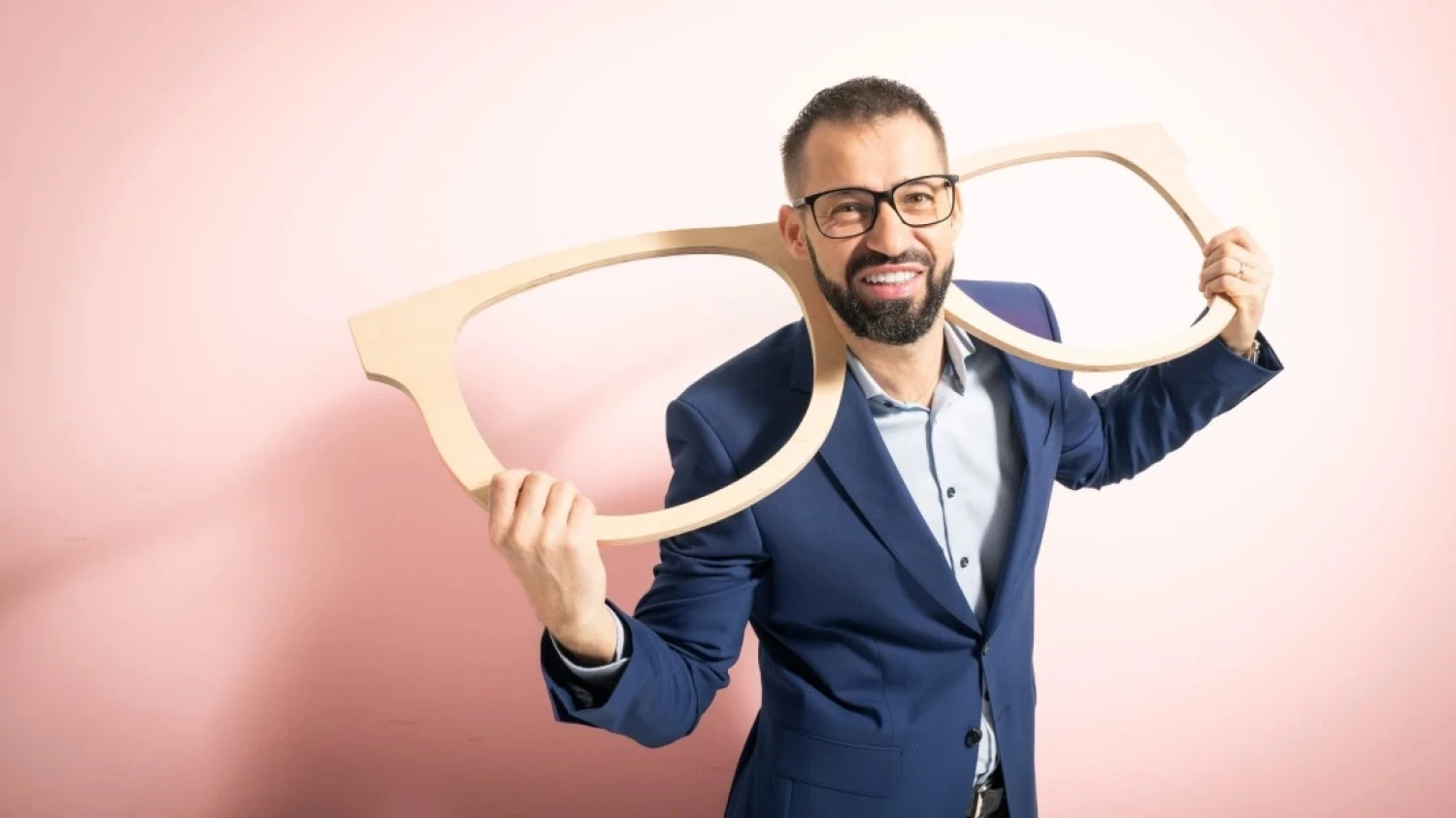 Jedna rodina, tri veľké firmy. Jaromír Kijonka rozpráva, aké je to podnikať so ženou vo veľkom