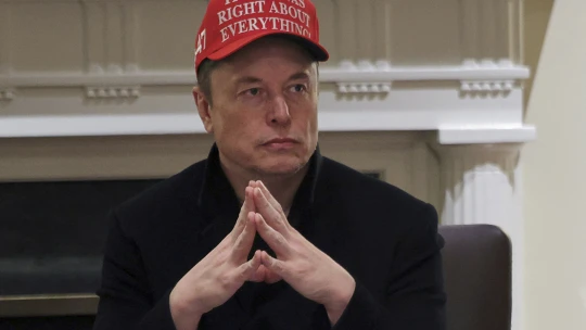 Elon Musk poprel správu New York Times, podľa ktorej užíval ketamín a ďalšie drogy