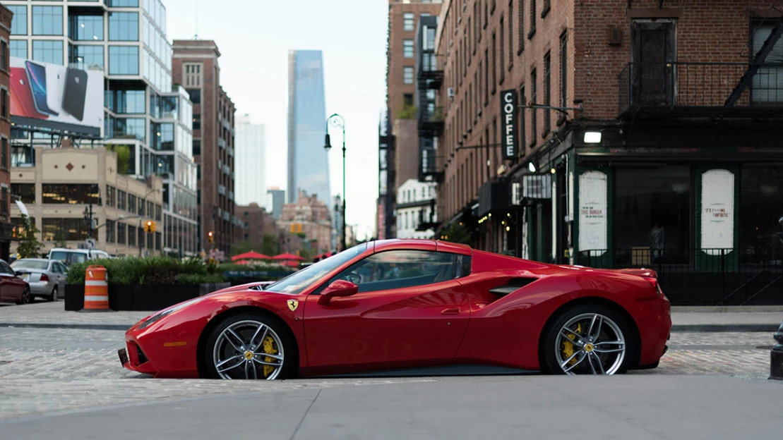Ferrari v reakcii na americké clá dvíha ceny. Za F80 si zákazníci priplatia 350-tisíc dolárov