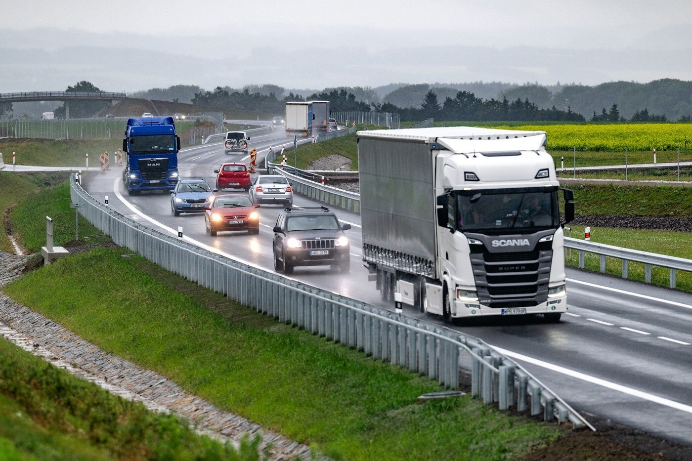 Ďalšia daňová záťaž. Firemné autá môžu byť drahšie až o 10 percent