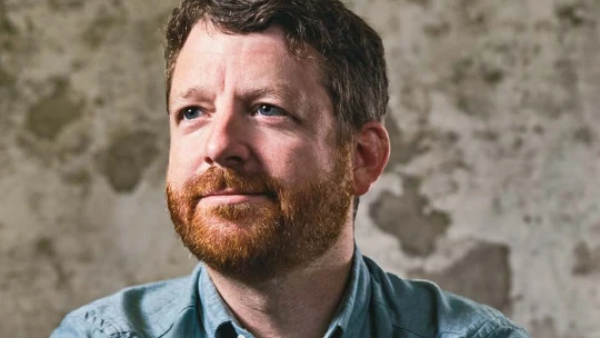 Má len 35 rokov, miliardy od investorov a sen o geotermálnej revolúcii. Zmariť mu to môže Trump