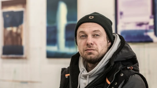 Petra Cvika poznajú viac v zahraničí ako doma. Jeho obrazy sa predávajú aj za 25-tisíc eur