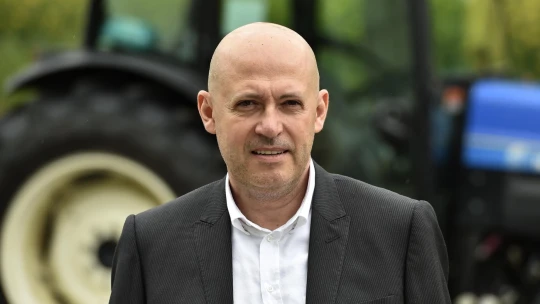 Skrytý biznis Antona Siekela. Milióny zarobil v 90. rokoch, dnes mu pomáhajú štátne zákazky