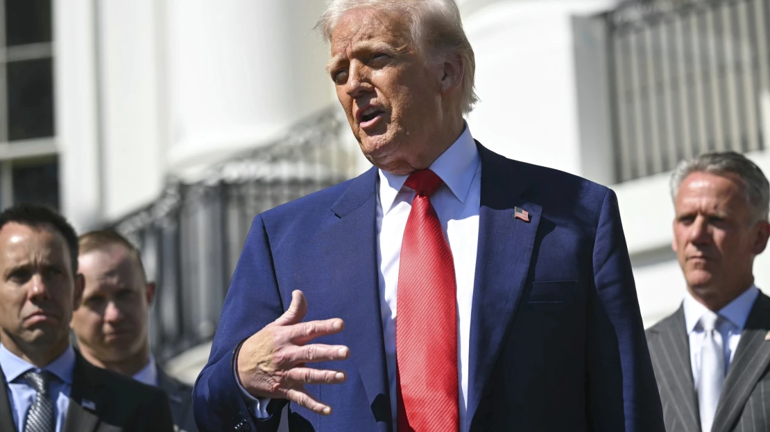 Trump označil začiatok obchodných rokovaní medzi USA a Čínou za úplný reštart