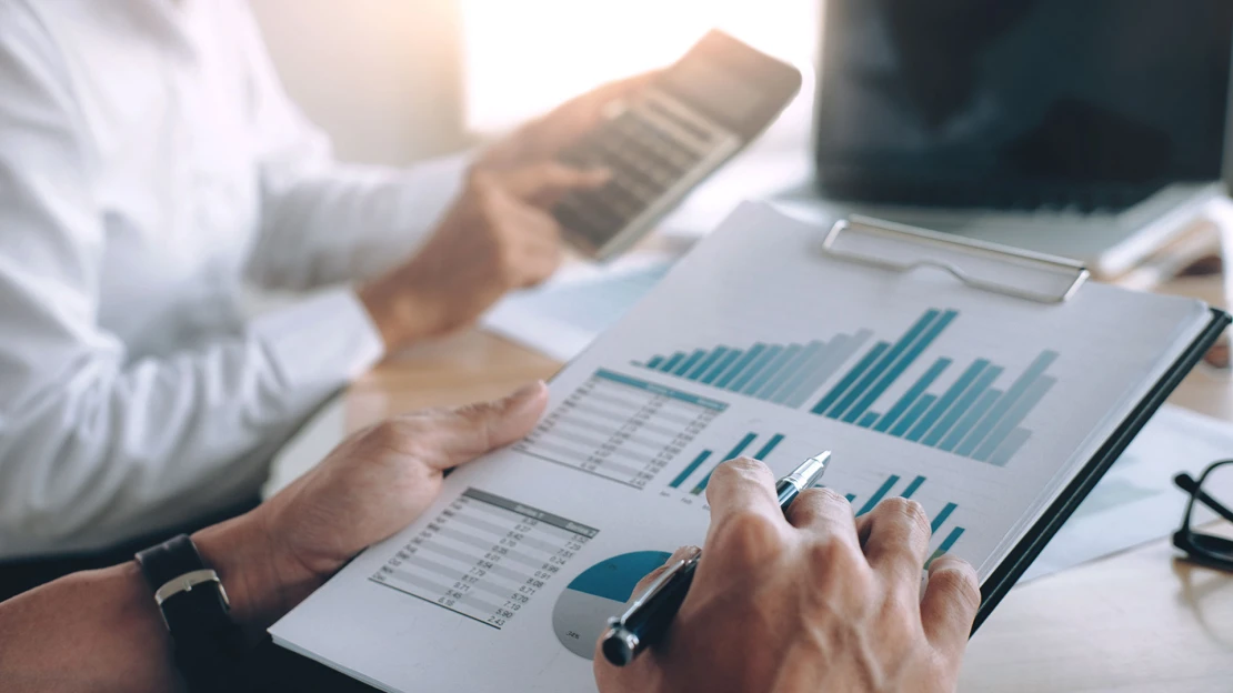 Americká investičná banka Goldman Sachs zvýšila štvrťročný zisk takmer o pätinu