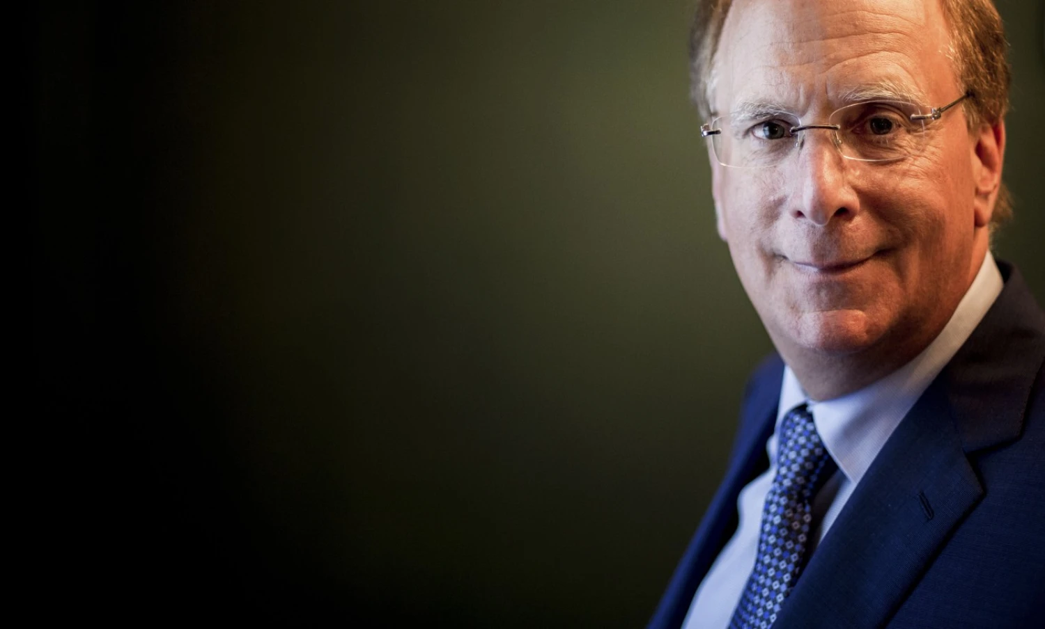 Nové zlaté pravidlo investovania. Pri pádoch akciových trhov zabudnite na 60 : 40, radí šéf BlackRocku