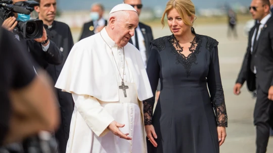 Po pápežovej smrti sa na internete rozšírili podvodné stránky