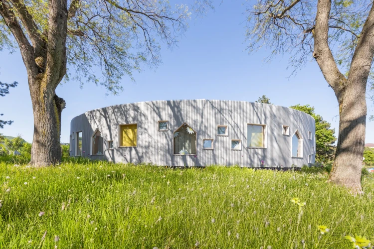 Začínali ako architekti víl pre milionárov. Dnes kreslia najvýznamnejšie stavby na Slovensku_4