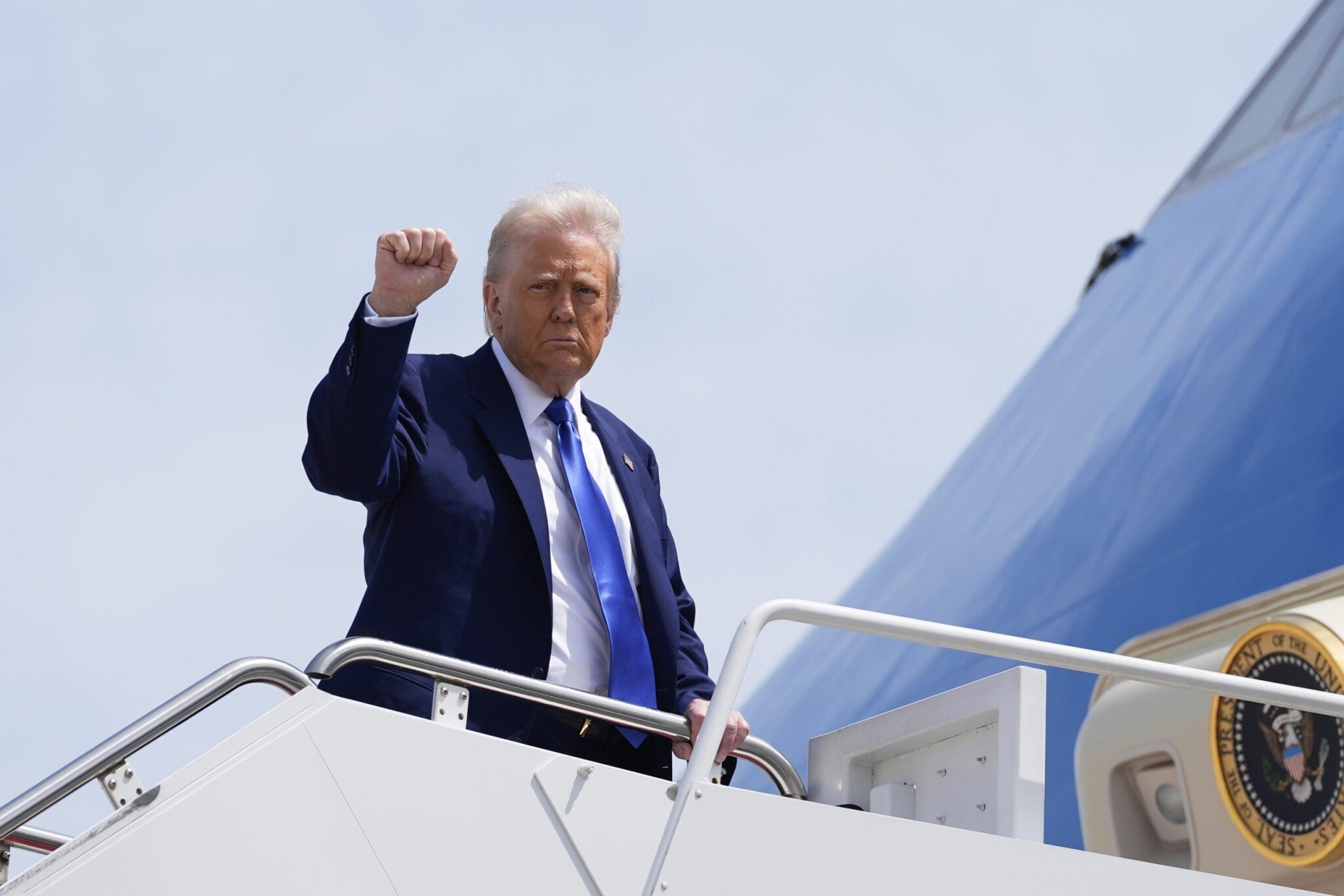Ako pohladiť Trumpovi ego? Katar si chce kúpiť jeho priazeň, daruje mu megalietadlo