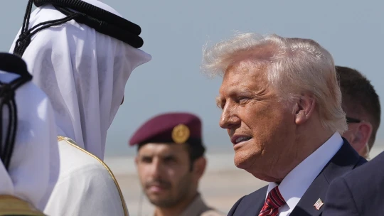 440 miliárd dolárov. To je suma, ktorú Trump vymámil od Spojených arabských emirátov