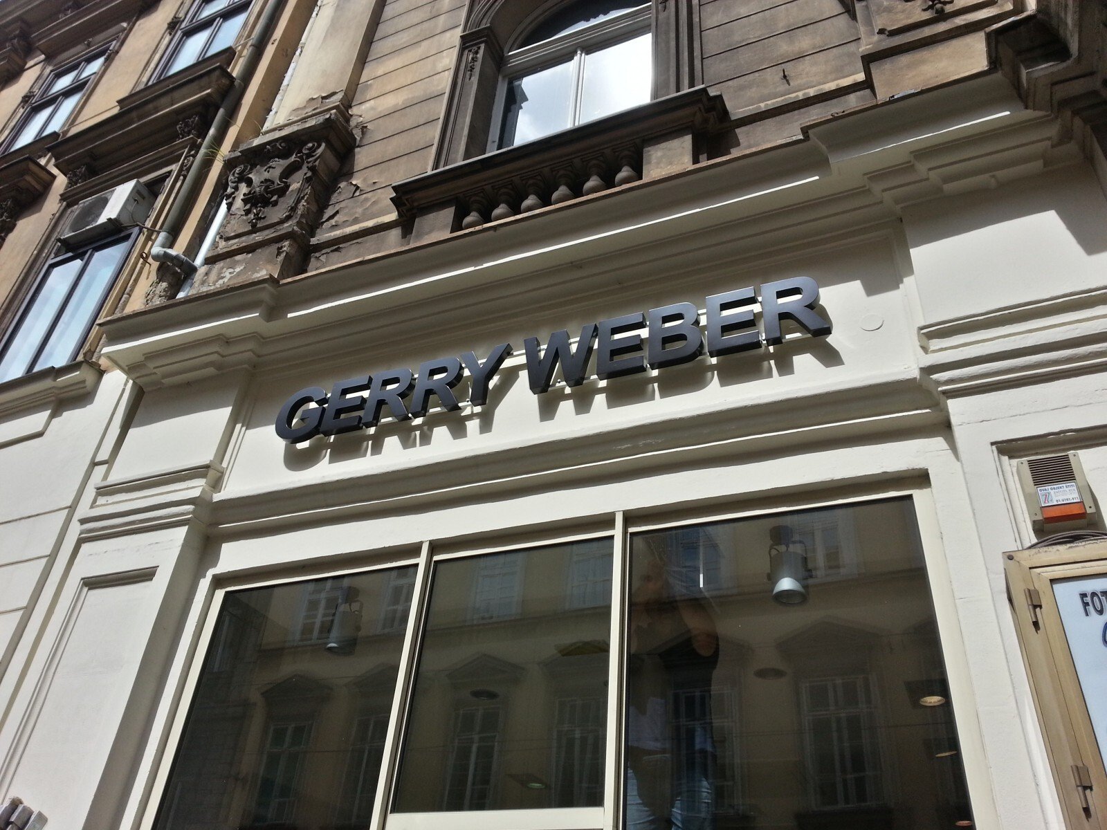 Problémy Gerry Weber zasiahli aj slovenskú pobočku. Podala návrh na vyhlásenie konkurzu.