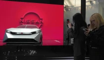 Ako končia obry. Nissan sa chcel stať gigantom, teraz bojuje o prežitie