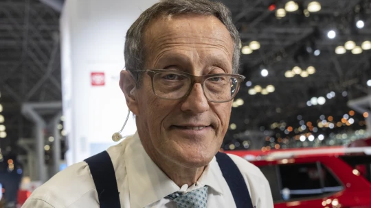 Ak mi zaklamete, pôjdem po vás, hovorí novinárska legenda CNN Richard Quest