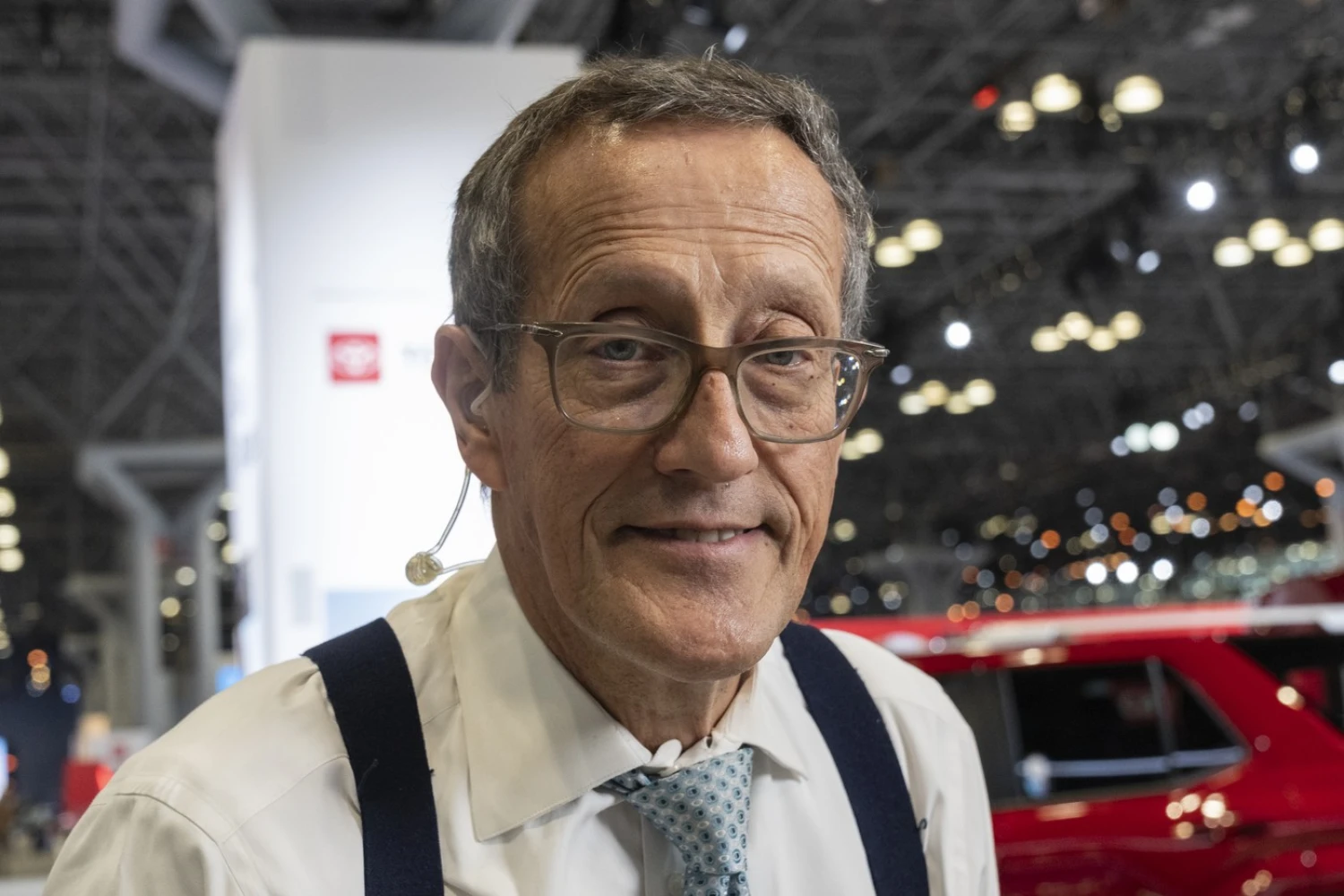 Ak mi zaklamete, pôjdem po vás, hovorí novinárska legenda CNN Richard Quest